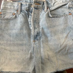 Denim Forum the Yoko mid thigh short
